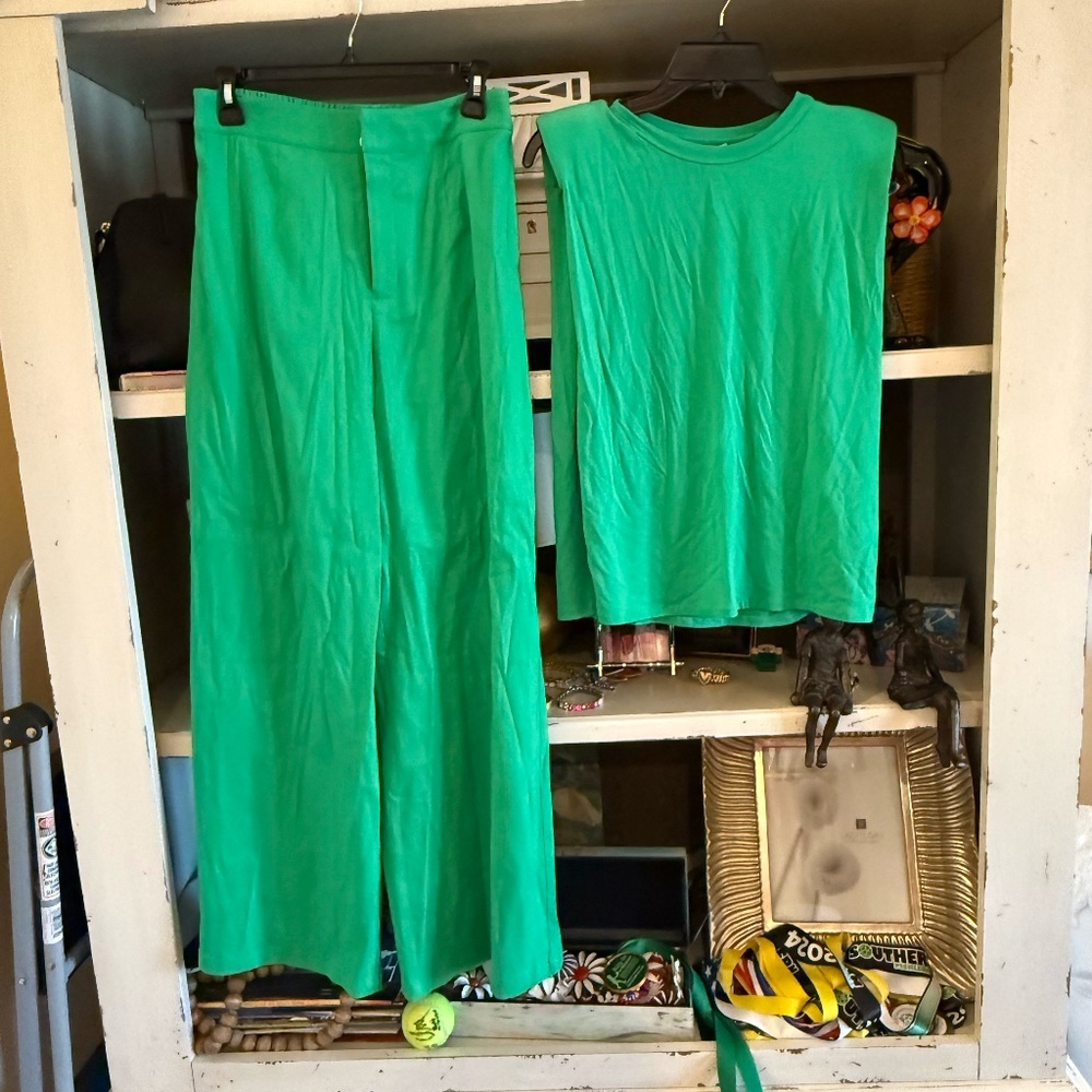 Gianni Bini 4 linen Lucie pants Xs Kelia muscle shoulder top green - Picture 4 of 8